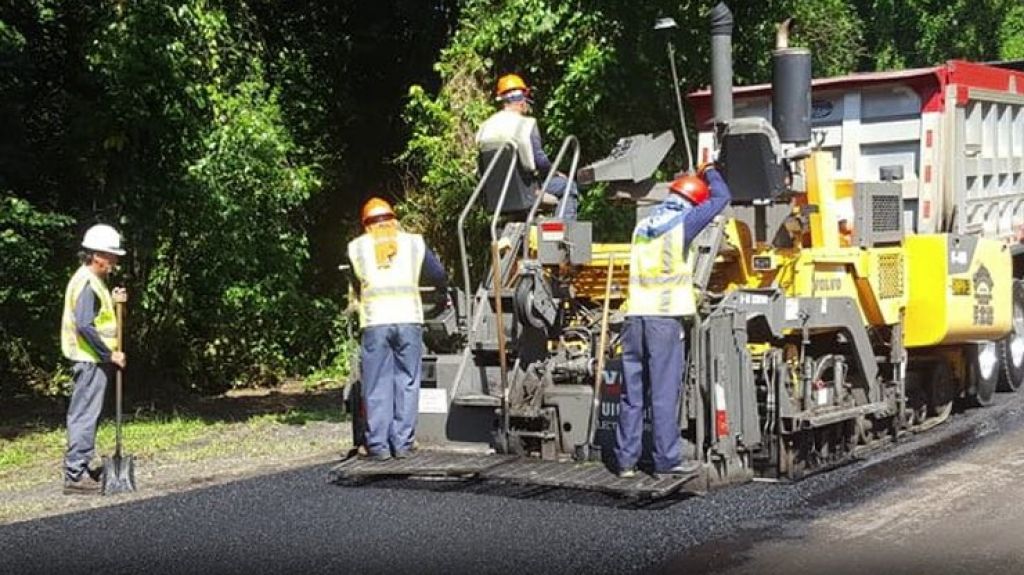  Gobernadora pide indulgencia a conductores por reparaciones de carreteras 