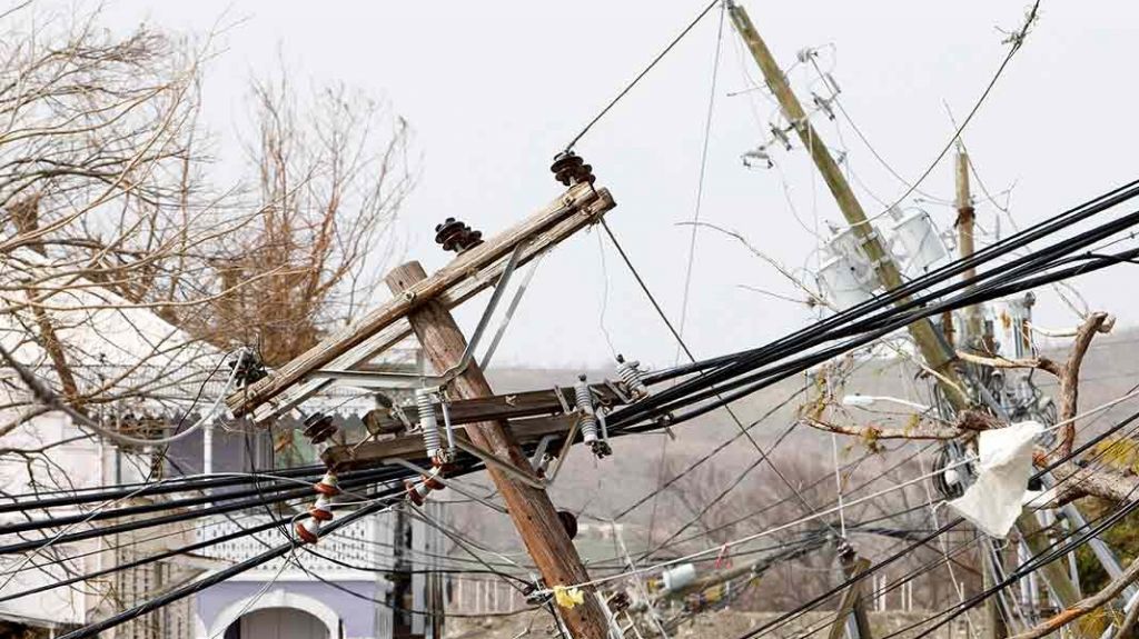 Critican la falta de materiales para reparar sistema elÃ©ctrico en Arecibo y Hatillo