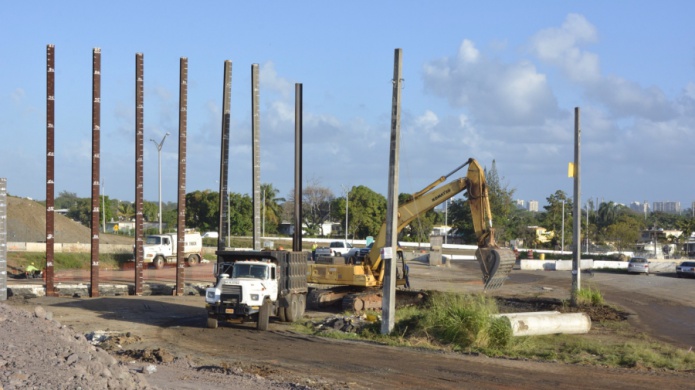 A TODA MARCHA PROYECTO EN LA INTERSECCIÃN A DESNIVEL DE LA AVENIDA PIÃERO (PR-17) Y EL EXPRESO DE TRUJILLO ALTO (PR-181)