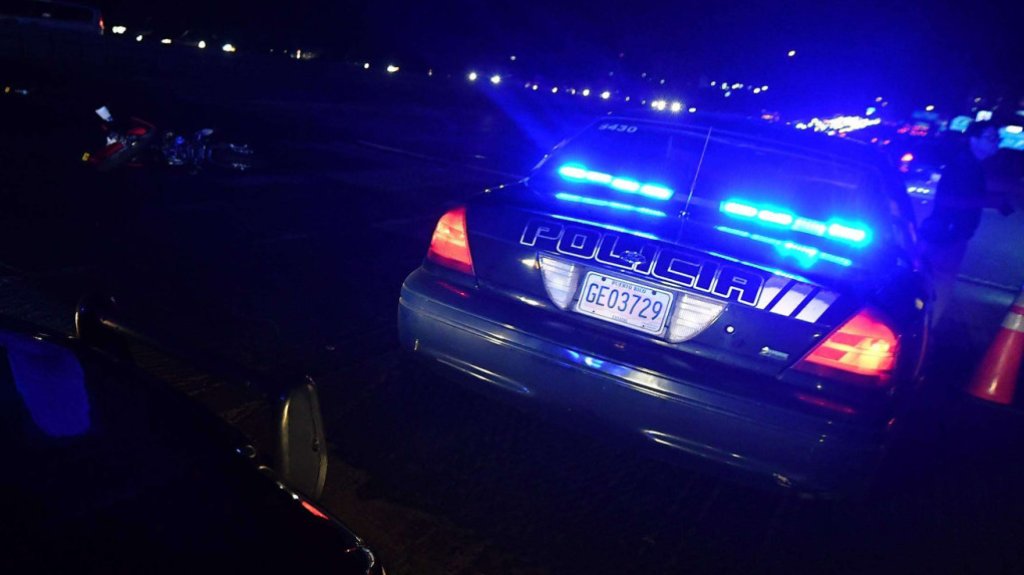  Video: Joven muere y tres personas más resultan heridas en accidente de motoras anoche en Carolina 