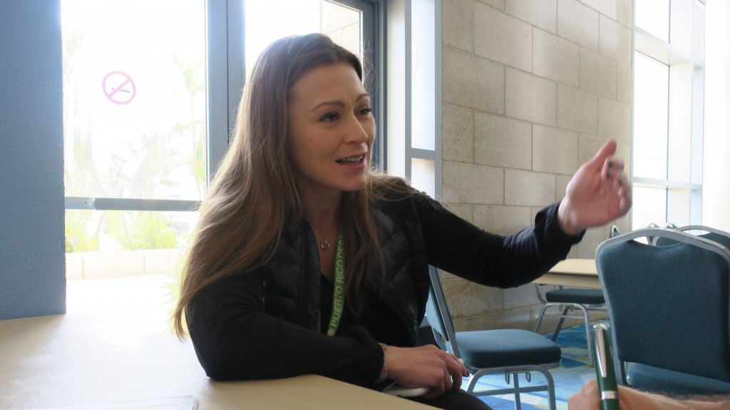  Exsecretaria de Educación se declara no culpable de fraude 