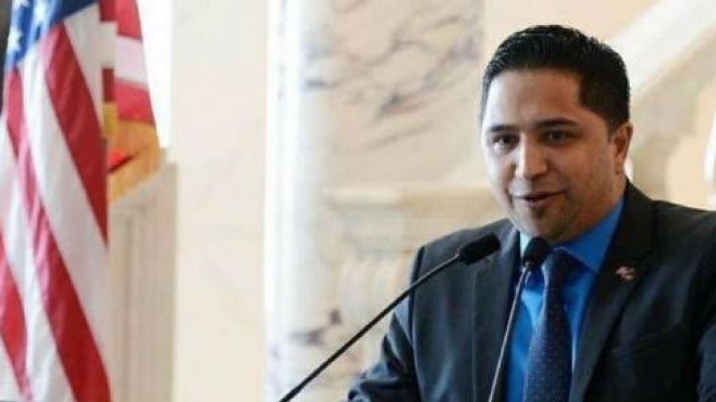  Apoyan Carta de Derechos el Maestro 