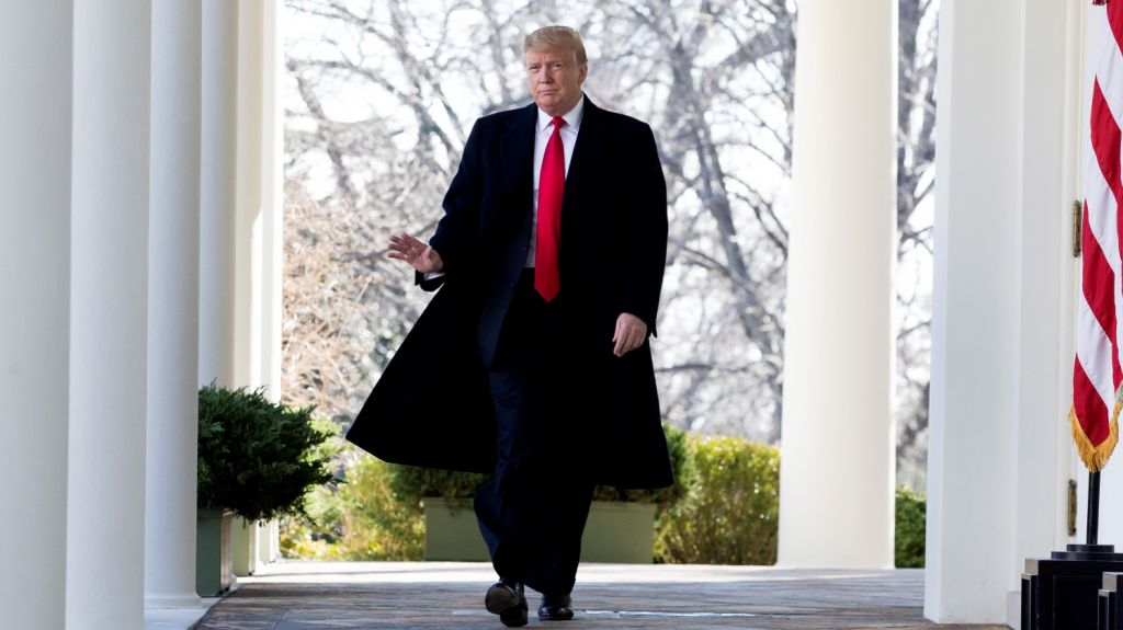  Crean aplicaci&oacute;n que recomienda restaurantes "seguros" a seguidores de Trump 