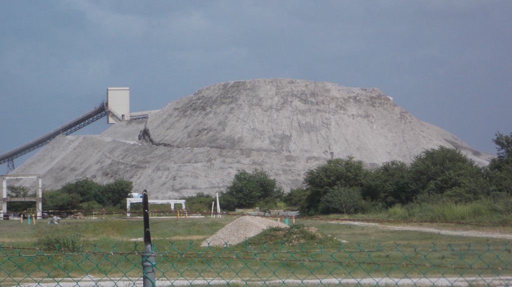  Activistas comunitarios y ambientales exigen audiencias p&uacute;blicas para el proyecto de ley que elimina la quema de carb&oacute;n 
