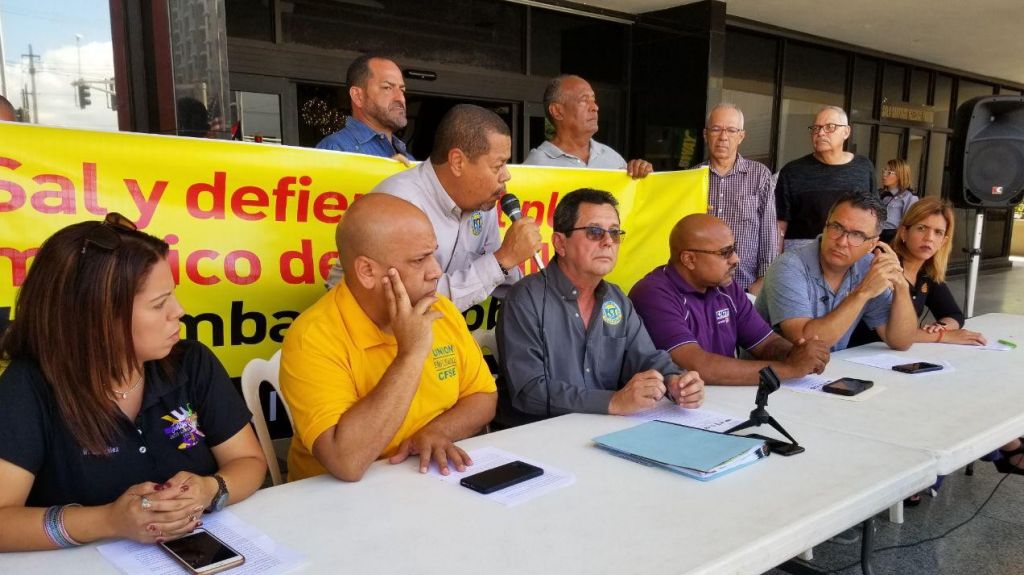  Sindicatos llevan &ldquo;parrand&oacute;n navide&ntilde;o&rdquo; el mi&eacute;rcoles a la JCF 