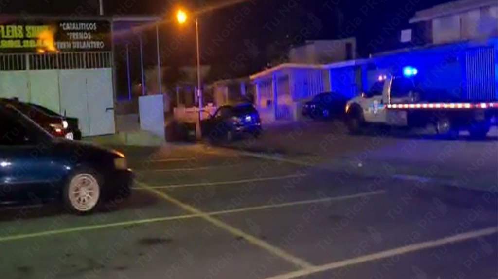  Video: Persecuci&oacute;n esta noche a un carro robado en Caguas 