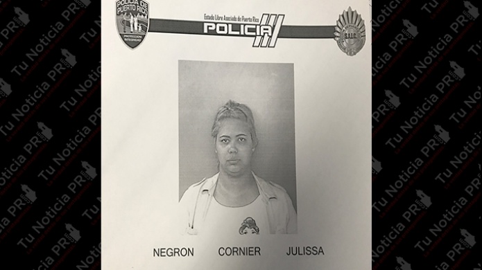 Arrestan cajera de Sam's Club de Hatillo, que se quedaba con la tarjeta ATH de los Clientes 