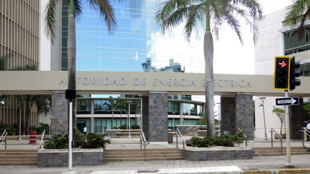  El&eacute;ctrica de Puerto Rico mantiene activa l&iacute;nea telef&oacute;nica para clientes sin servicio 