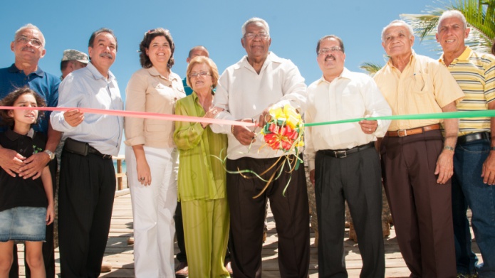 Alcalde de Humacao Reinaugura Muelle de Punta Santiago