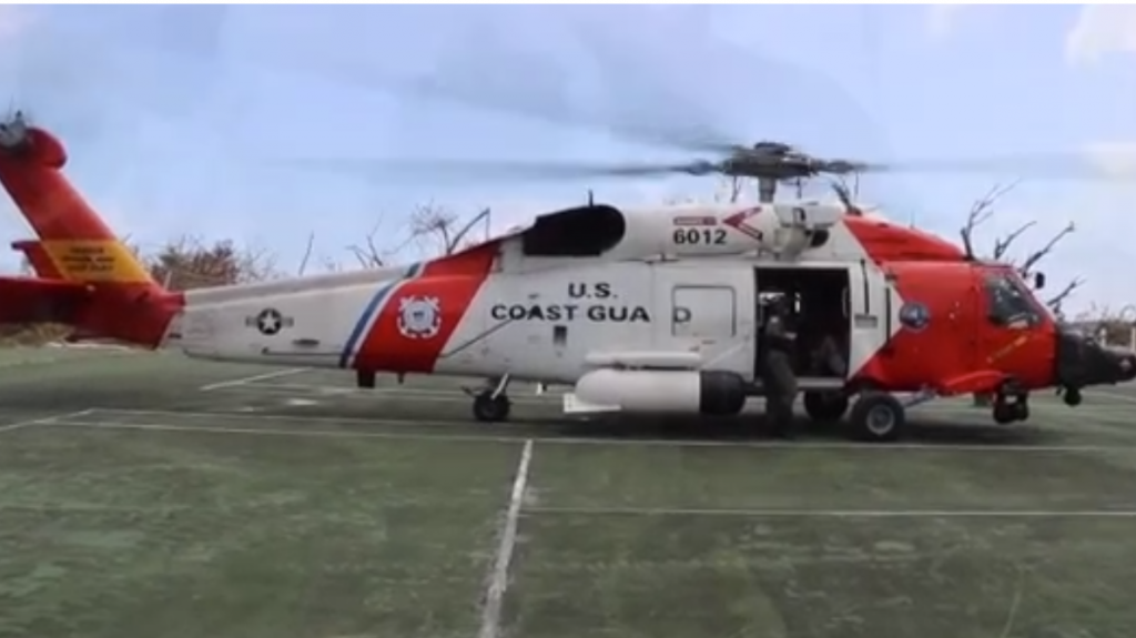  Vea Video: Guardia Costera de Estados Unidos brinda apoyo a damnificados en Bahamas 