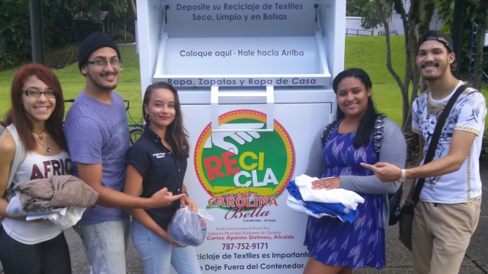Inauguran Programa de Reciclaje con recipiente para textiles con un reto: recoger 500 libras de textiles en unas horas