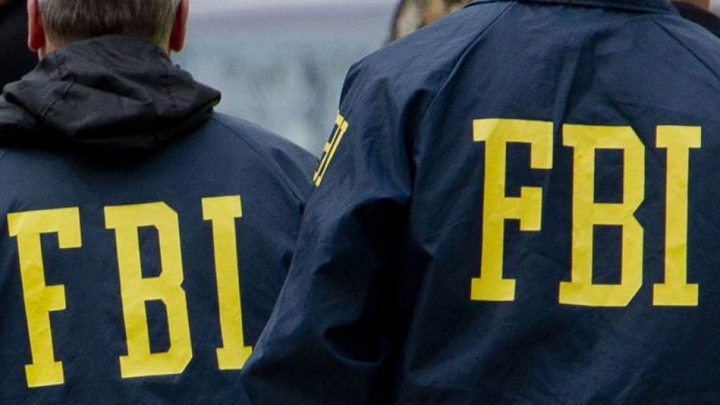  FBI arresta a tres personas, entre ellas una figura p&uacute;blica 