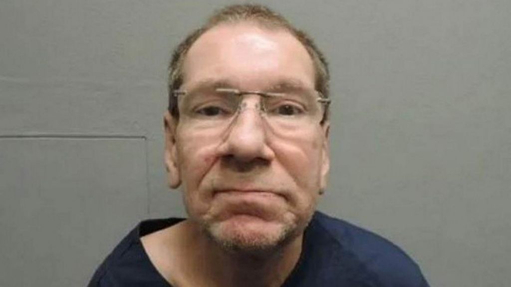  Hombre fingi&oacute; asaltar restaurante para regresar a la c&aacute;rcel 