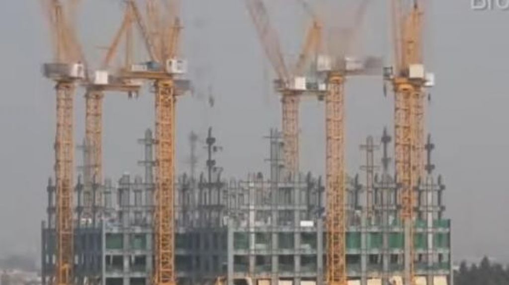  VIDEO: As&iacute; construye China un hospital en 10 d&iacute;as para pacientes con coronavirus 