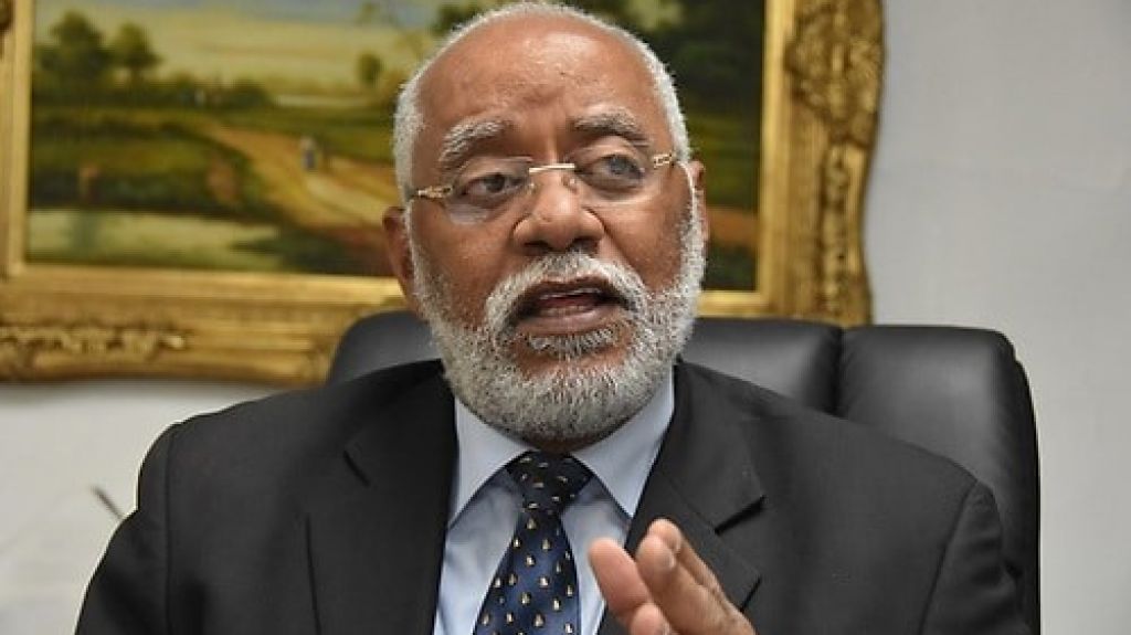  Expresidente CMD pide al gobierno habilitar por adelantado las mil camas de la ciudad sanitaria 