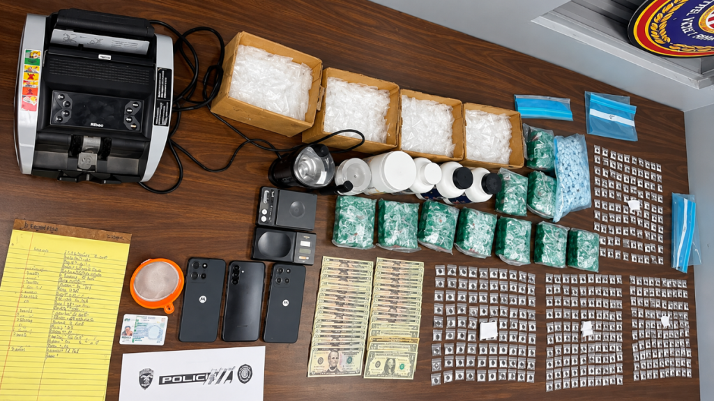  Arrestan a dos personas tras allanamiento en Trujillo Alto; ocupan coca&iacute;na, fentanilo y hero&iacute;na 