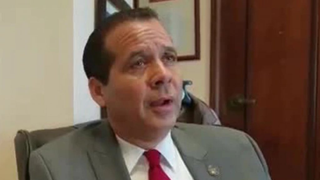  Navarro Suárez presenta medida que penaliza como conducta delictiva no usar mascarilla 