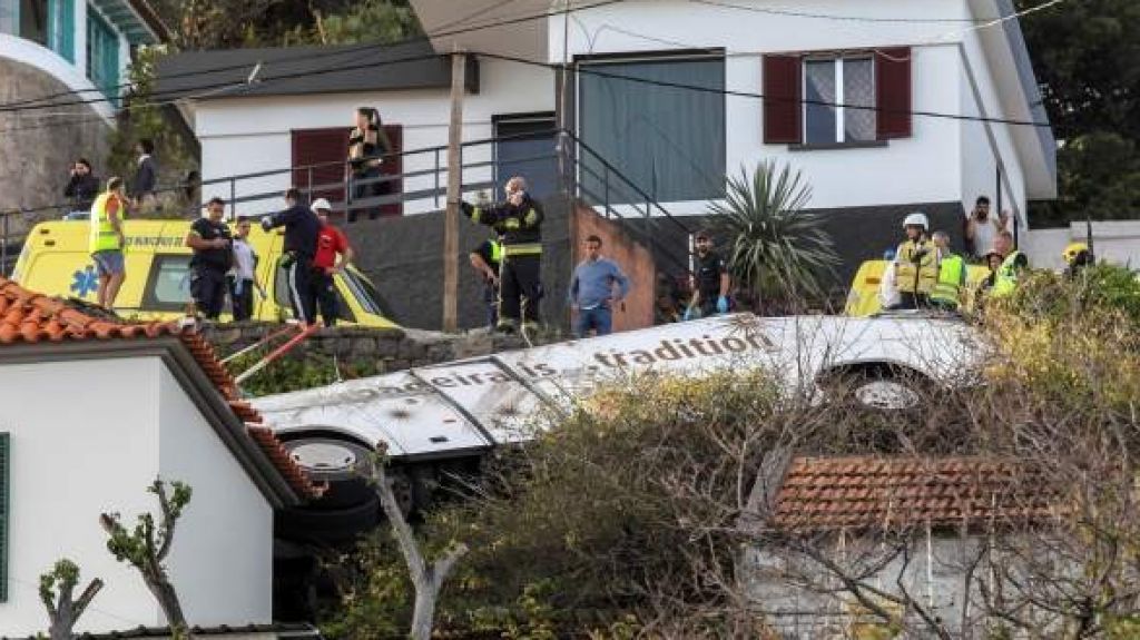  Video: Mueren 29 turistas alemanes en un accidente de autobús en Portugal 