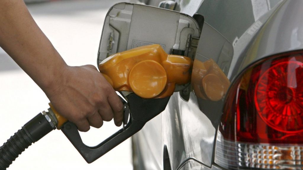  DACO alerta sobre aumento en la gasolina 