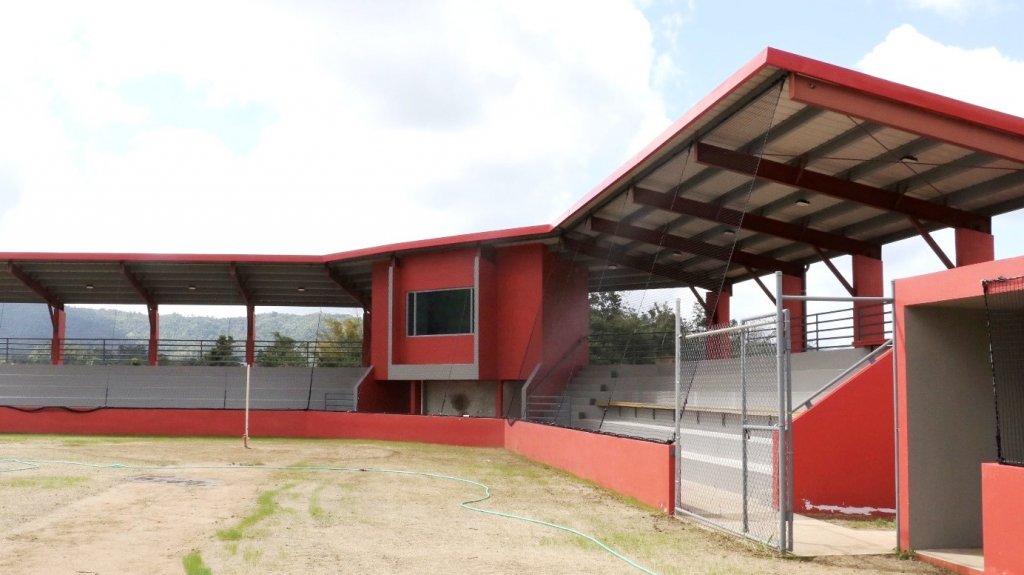  Listo en un 90 por ciento el parque de béisbol de Guavate 