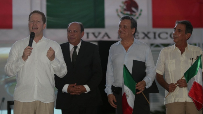 GOBERNADOR INTERINO PARTICIPA DE LA CONMEMORACIÃN 204 DE LA INDEPENDENCIA DE MÃXICO 