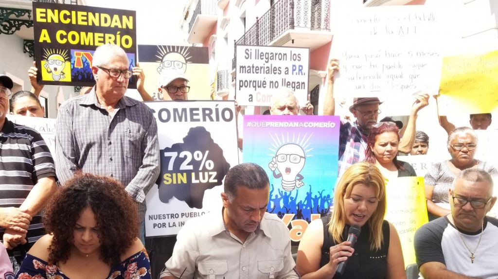  Residentes de Comer&iacute;o exigen servicio de energ&iacute;a para salvar vidas en riesgo&nbsp; 