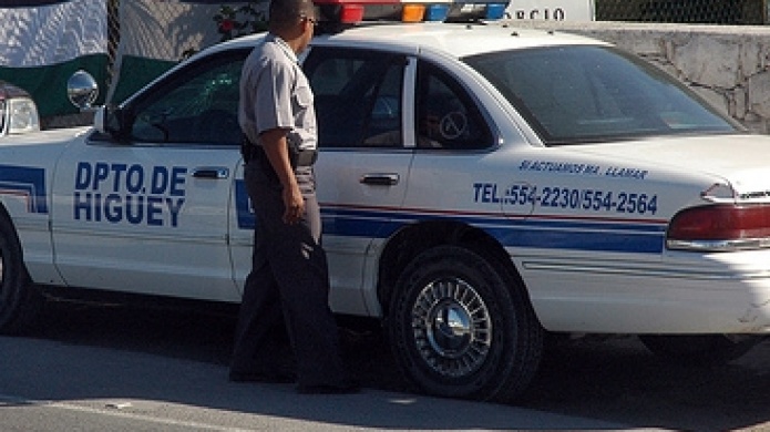 Arrestan a 24 policÃ­as por vÃ­nculos con narcos en Republica Dominicana