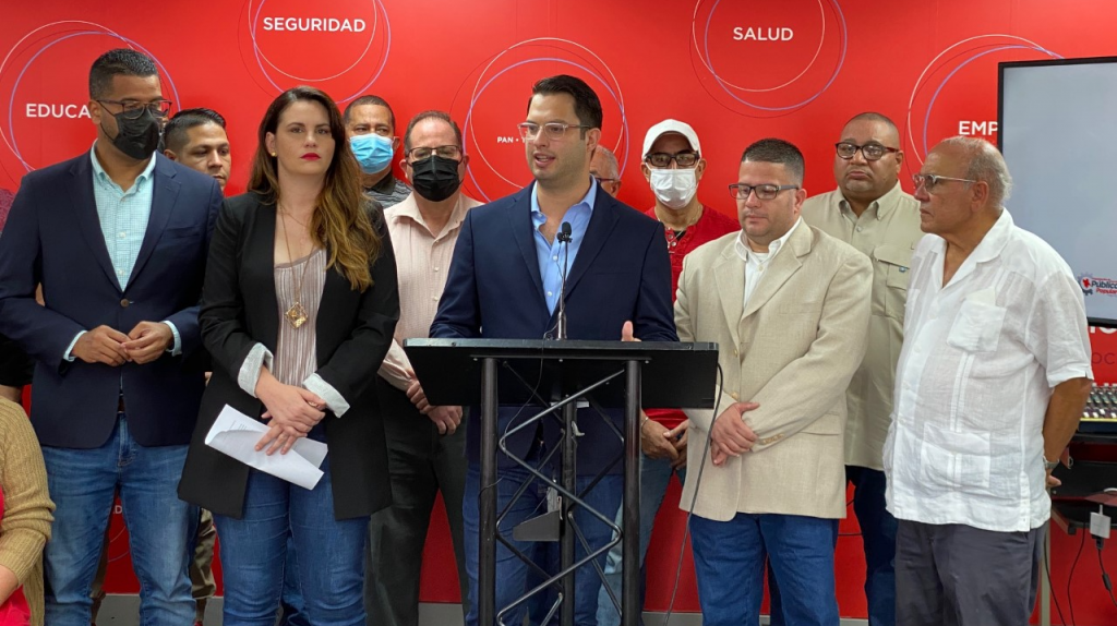  Presentan enmiendas para que populares cumplan con decisiones de la mayor&iacute;a 