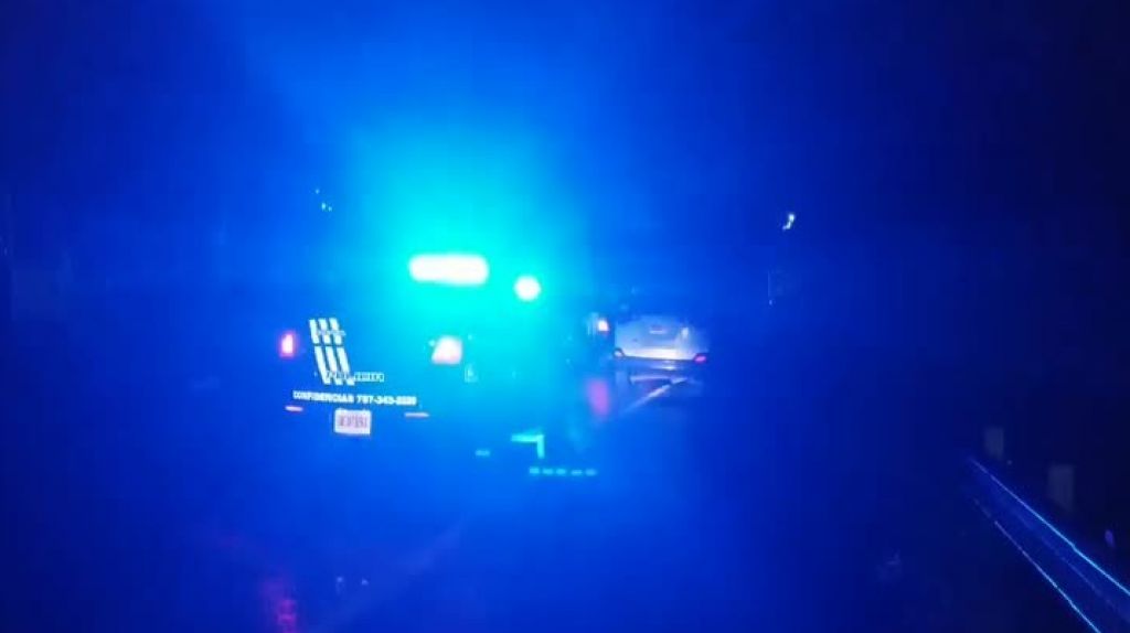 Video: Muere mujer atropellada en expreso de Trujillo Alto, conductor se da a la fuga 