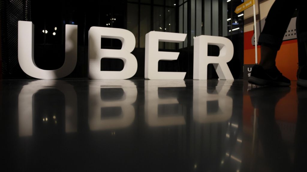  Uber no comenta si el software de un veh&iacute;culo aut&oacute;nomo caus&oacute; accidente mortal 