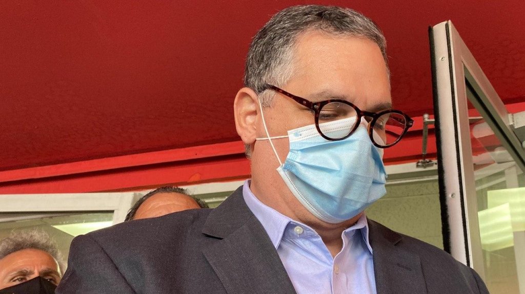  Critican a la gobernadora por intentar sembrar en puestos a personas no cualificadas 