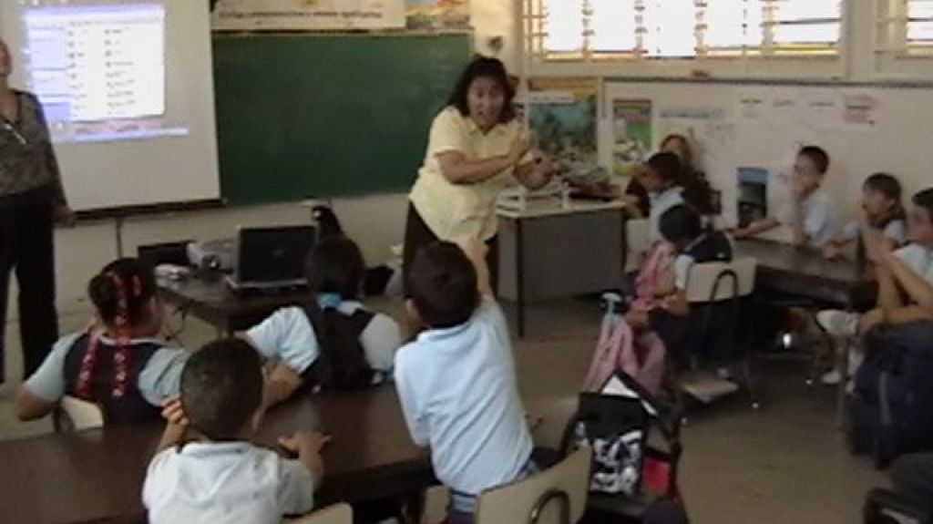  DE busca sustituir a 190 maestros que se retiraron al 31 de diciembre 