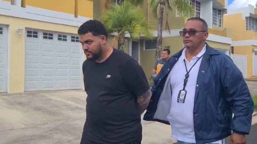  Video: Ahora arrestan en Bayam&oacute;n a integrante de la ganga del &ldquo;Bubu&rdquo; 