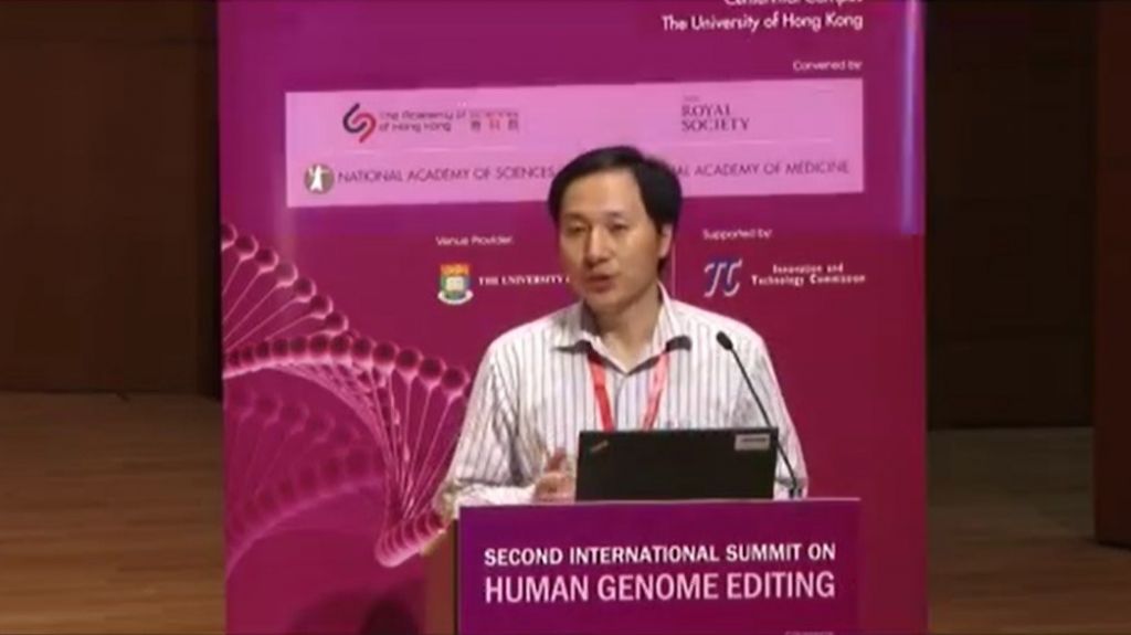  Vea video: Tres a&ntilde;os de c&aacute;rcel para el cient&iacute;fico chino que modific&oacute; beb&eacute;s gen&eacute;ticamente 