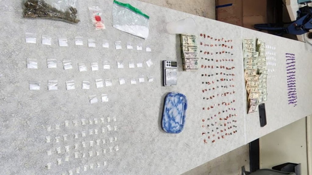  Arrestos durante allanamiento en Camuy 