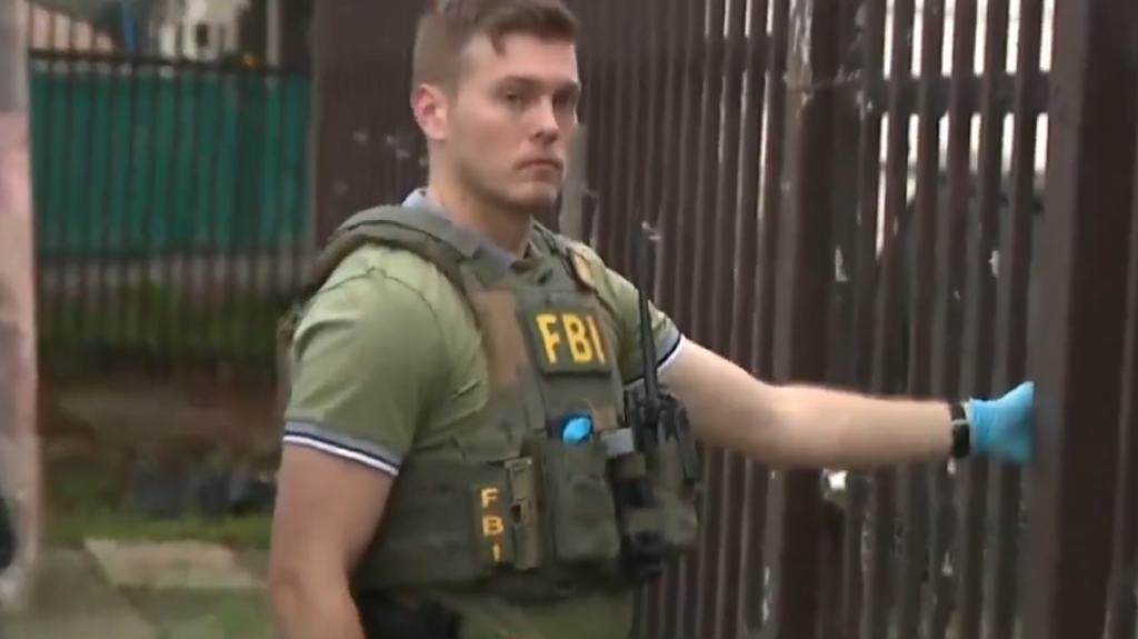  Video: Federales llegan a caser&iacute;o de Carolina buscando a los que asesinaron dos adolescentes en Lo&iacute;za 