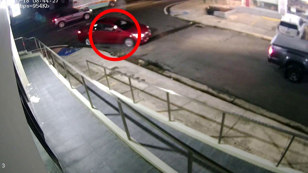  Publican un nuevo y tercer video del los sicarios persiguiendo a sus v&iacute;ctimas anoche en la Roosevelt 