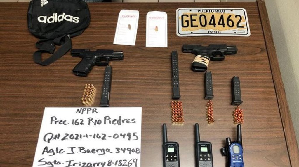  Transitaban por Rio Piedras con un rifle y dos pistolas 