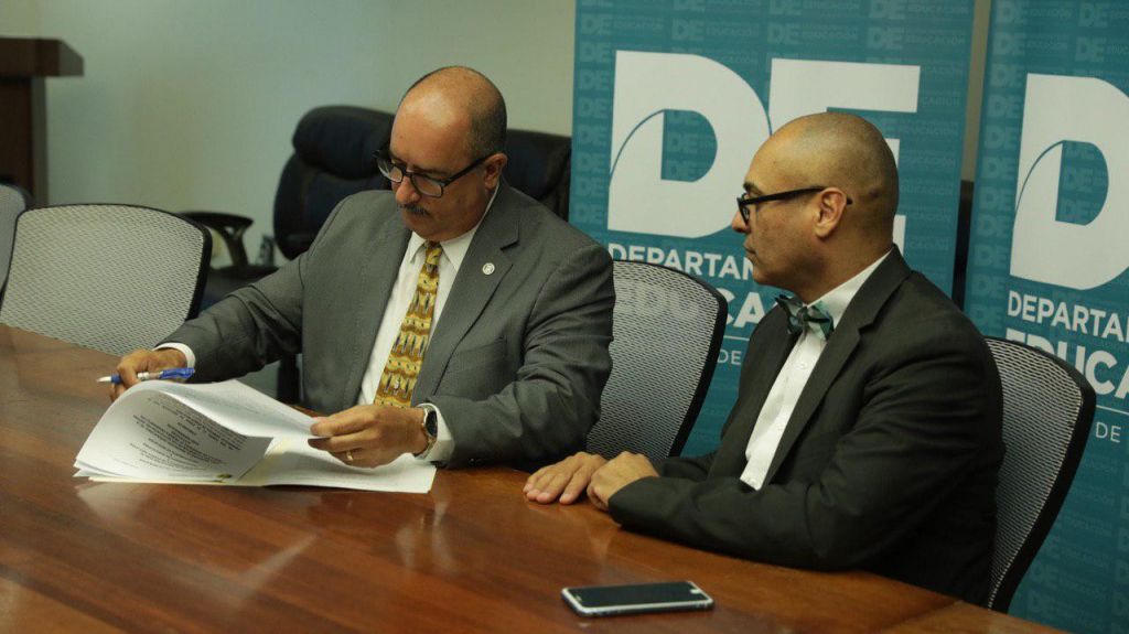  Educaci&oacute;n y Agricultura unen esfuerzos para educar a los alumnos en la industria agr&iacute;cola 