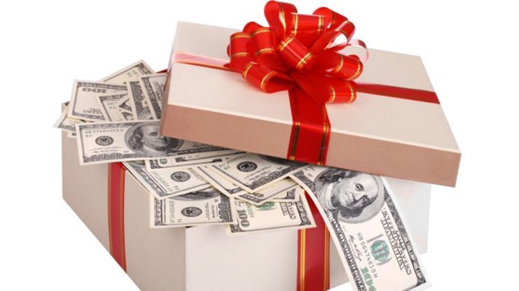  L&iacute;der detallista pide identificar con tiempo fondos para bono navidad del a&ntilde;o que viene 