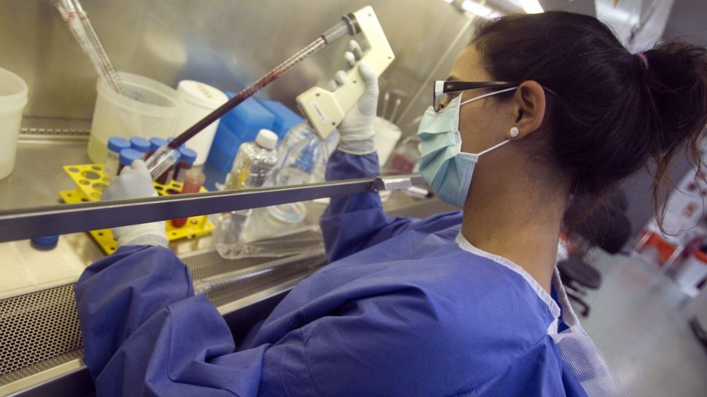  Johnson & Johnson probar&aacute; una vacuna contra el VIH en Estados Unidos y Europa 