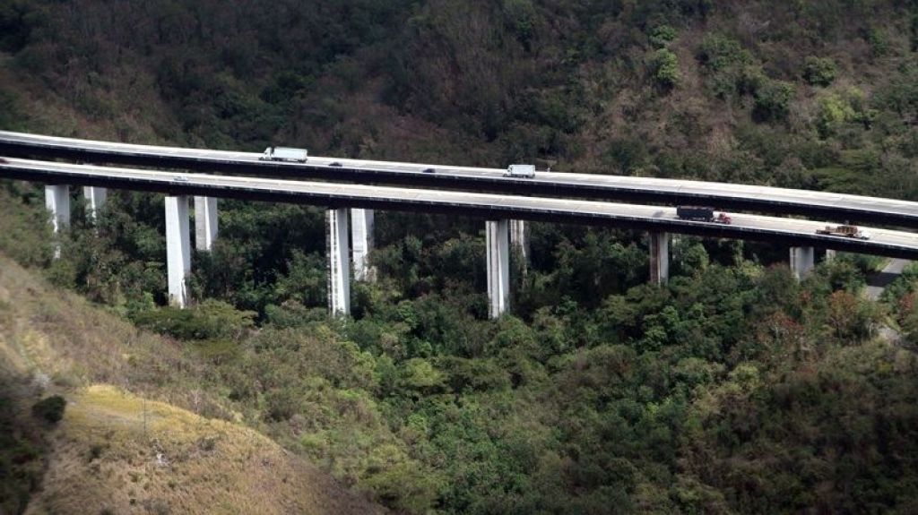  Reabre puente modular entre urbanizaci&oacute;n y el pueblo de Villalba 