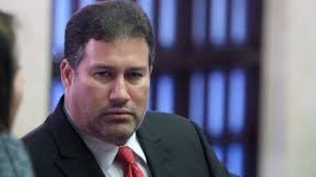  Cirilo Tirado dice que Exgobernador An&iacute;bal acevedo vil&aacute; no tiene moral para exigir limpieza profunda en el PPD 