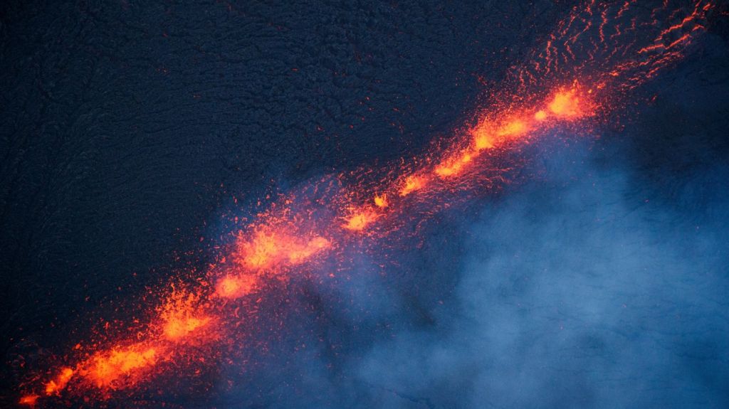  Un herido grave por una salpicadura de lava del volc&aacute;n Kilauea en Haw&aacute;i 