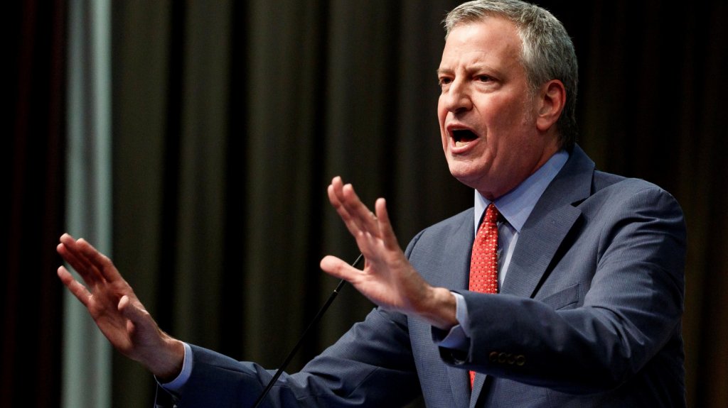  Ciudad de Nueva York no reabrir&aacute; escuelas si la tasa de positivos llega a 3 % 