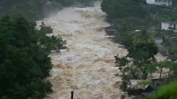 Precaucion en las carreteras continua la lluvia
