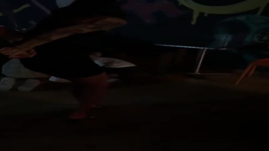  Publican video del momento en que mujer y hombre son asesinados en negocio de Ponce 