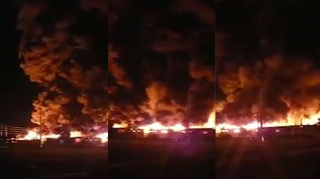  Video del incendio de anoche en fabrica de reciclaje de Guánica 