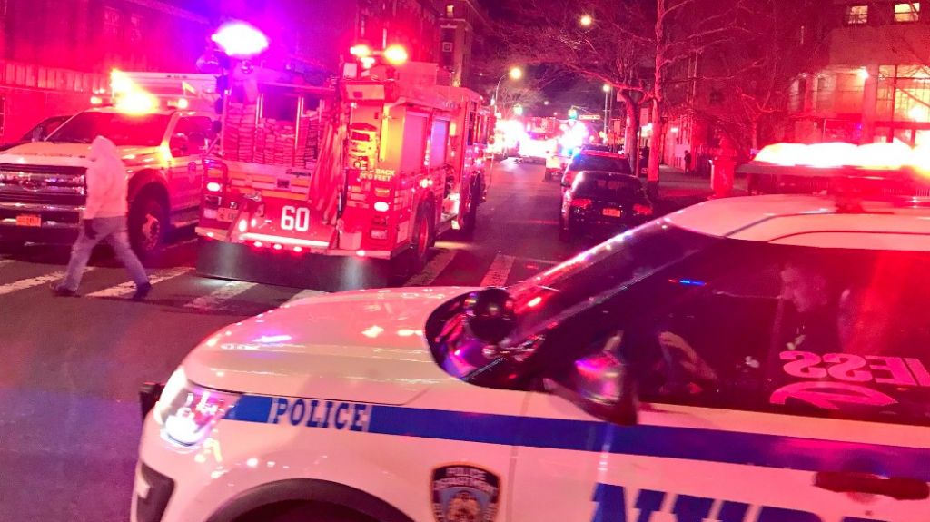 VIDEO: Un incendio en el barrio neoyorquino del Bronx deja al menos 6 muertos
