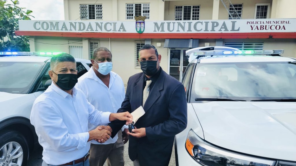  Yabucoa refuerza su Polic&iacute;a Municipal con dos nuevos veh&iacute;culos y equipo 